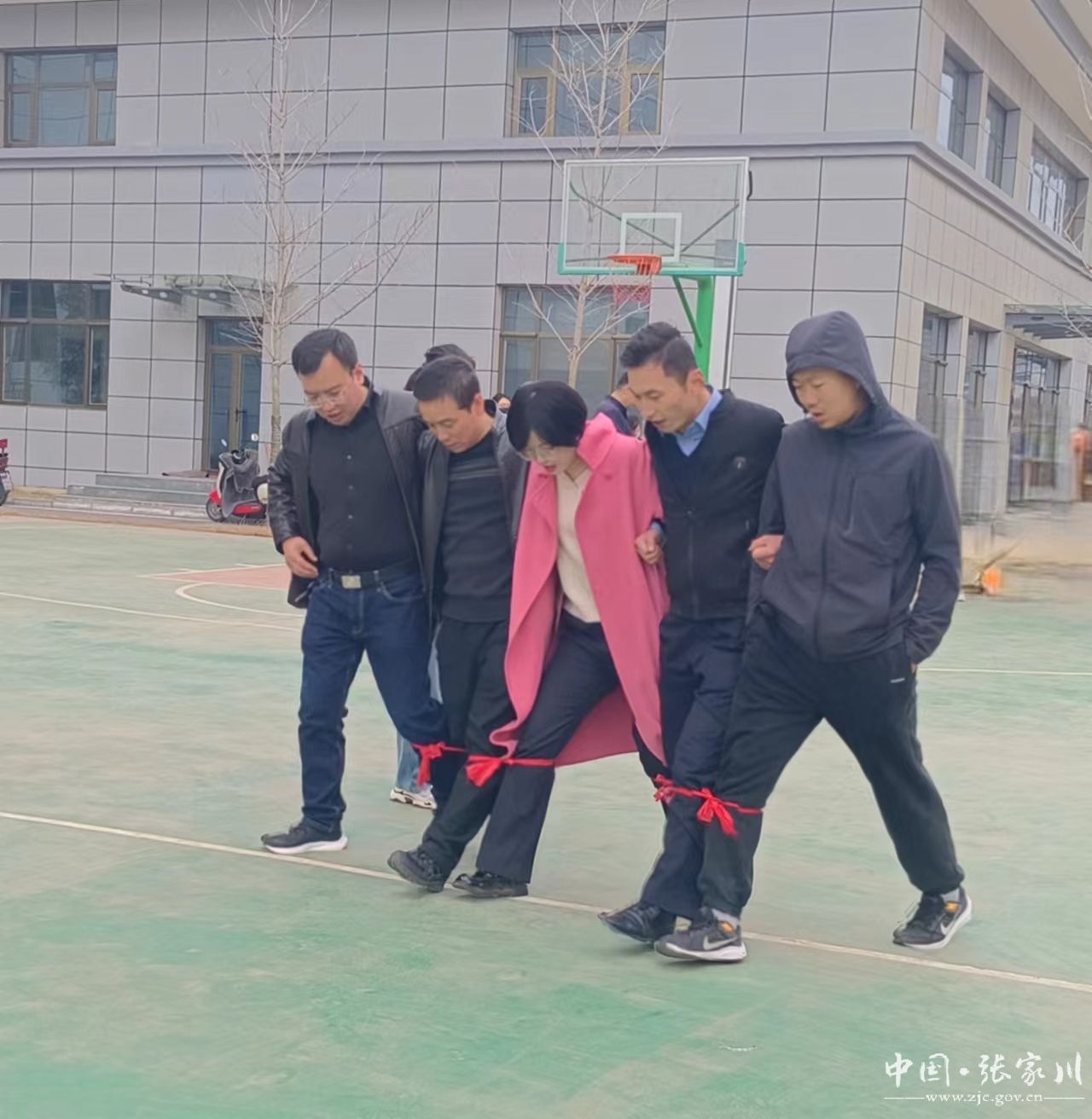 张家川县委党校春季学期主体班开展庆祝三八妇女节活动