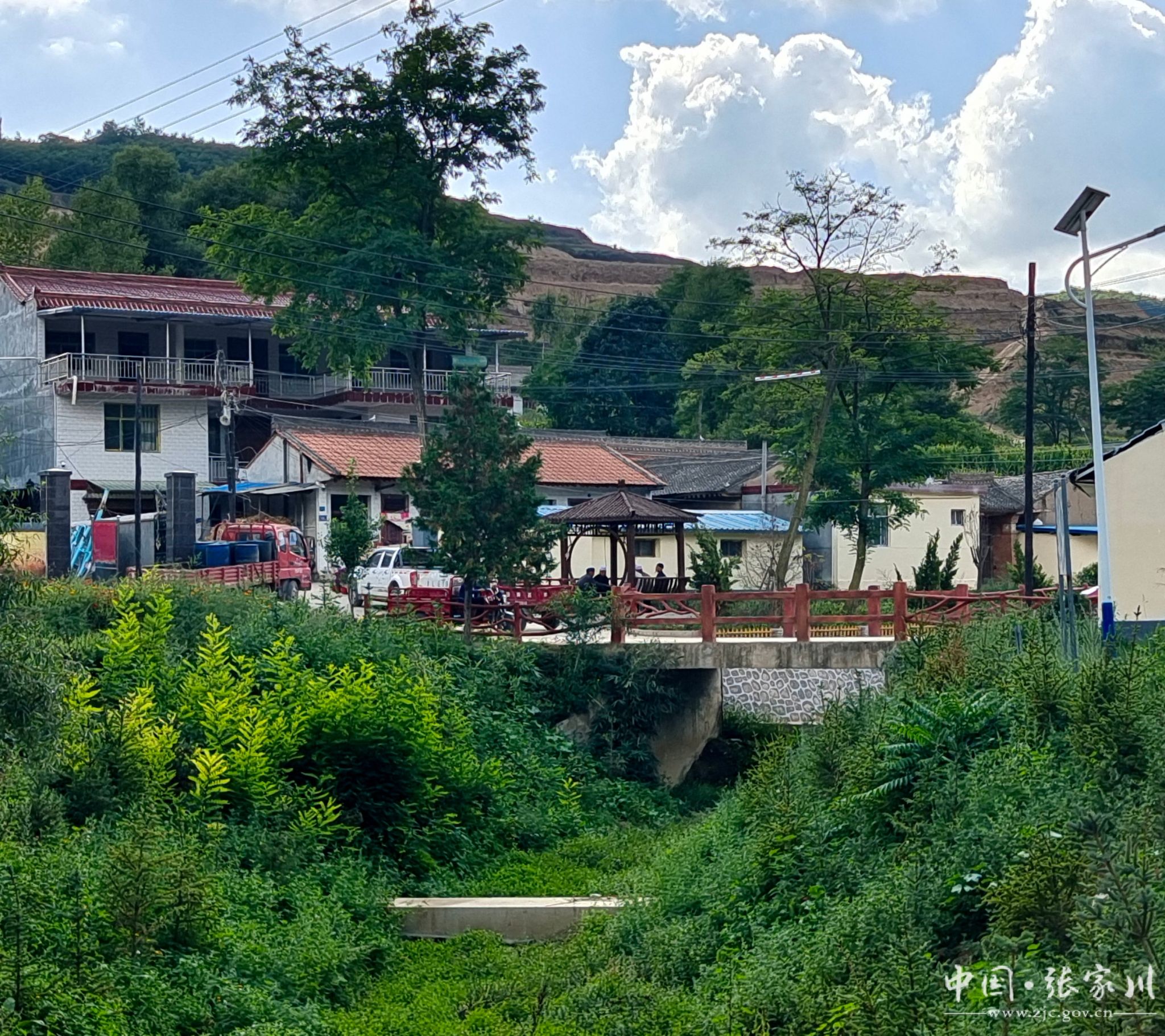 张家川县胡川镇建设和美乡村绘就幸福底色