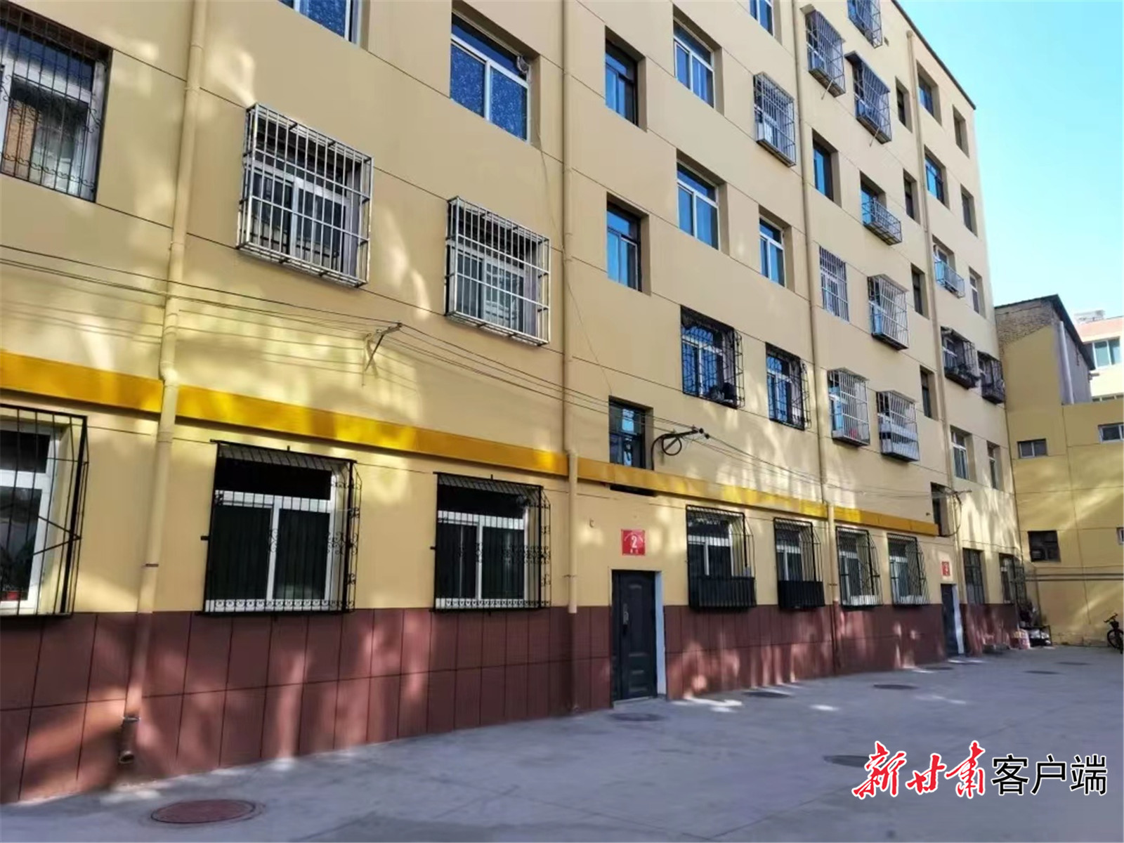 FZ007228354044_A4238104