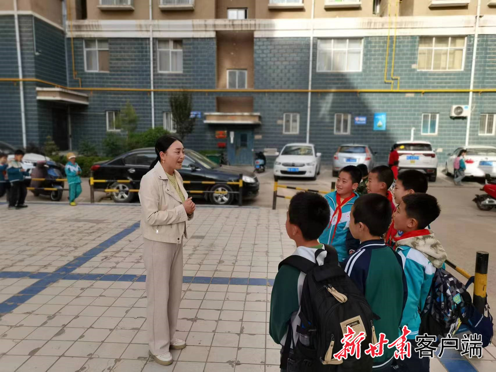 FZ007231699374_A4472054