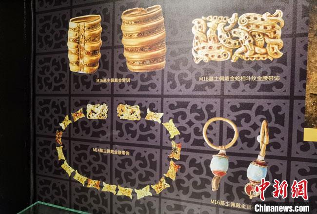 甘肃展陈战国西戎文化墓地考古成果 与众分享文物背后故事